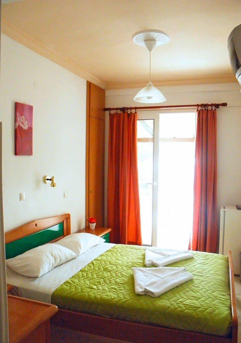 Hotel Venetia Ireo  Luaran gambar