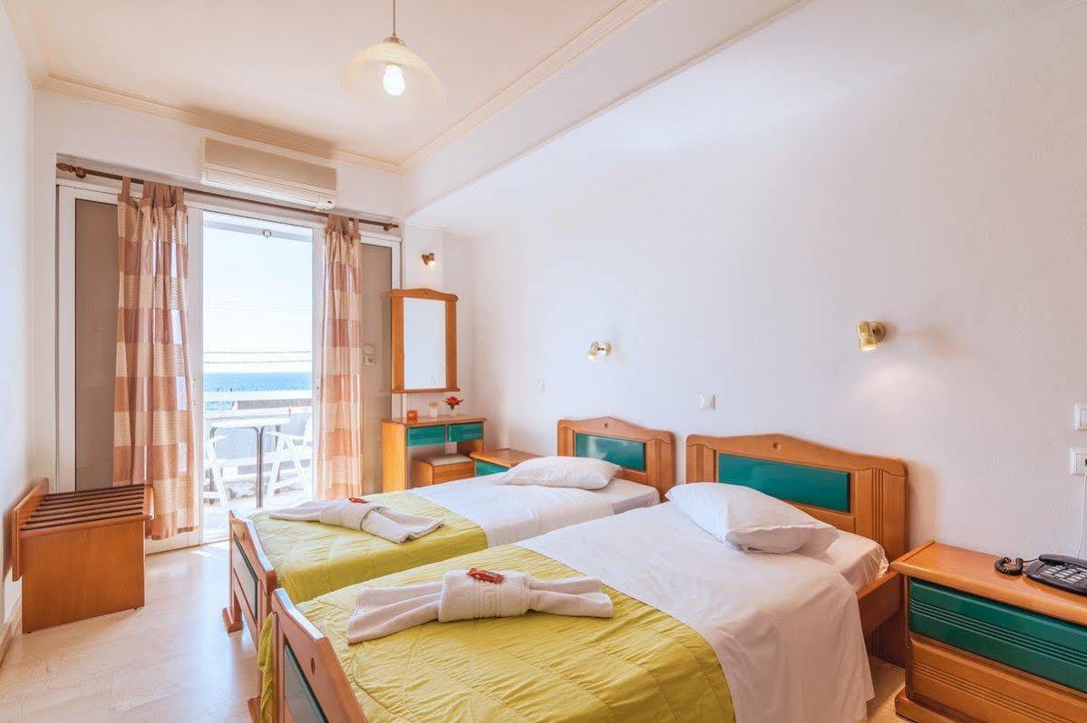 Hotel Venetia Ireo  Luaran gambar
